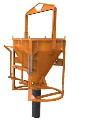 Pojemnik do betonu z wylewem centralnym dźwignią spustową oraz obrotowe ramie Wrocław